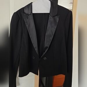 Black Cropped Tuxedo Blazer with Satin lining.